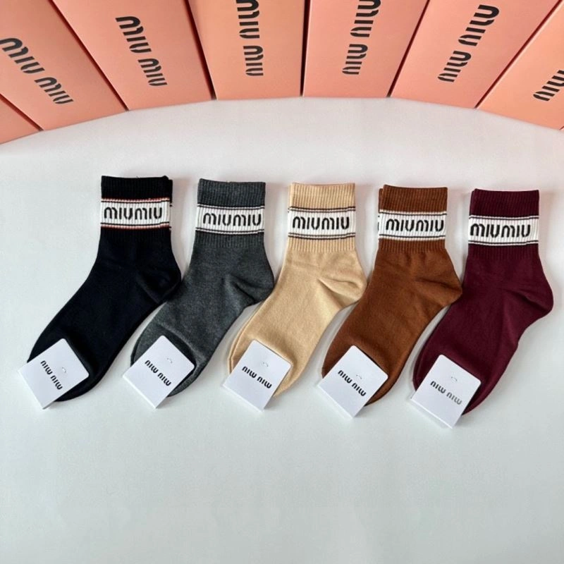 Trendsetting Miu Miu Socks 273511