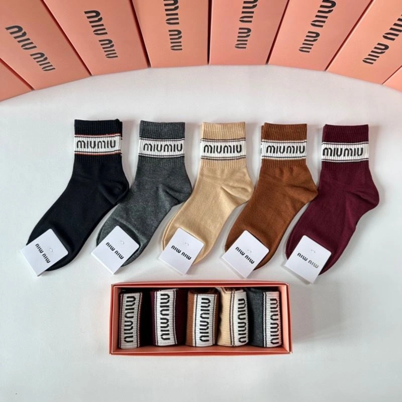 Trendsetting Miu Miu Socks 273511
