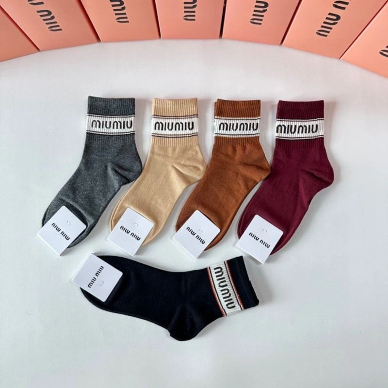 Trendsetting Miu Miu Socks 273511