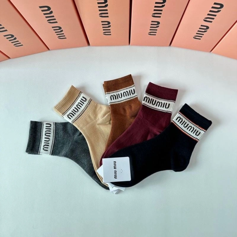 Trendsetting Miu Miu Socks 273511