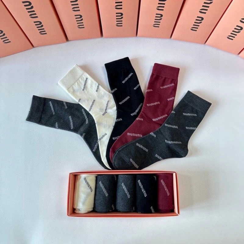 Miu Miu Socks StreetReady 273507