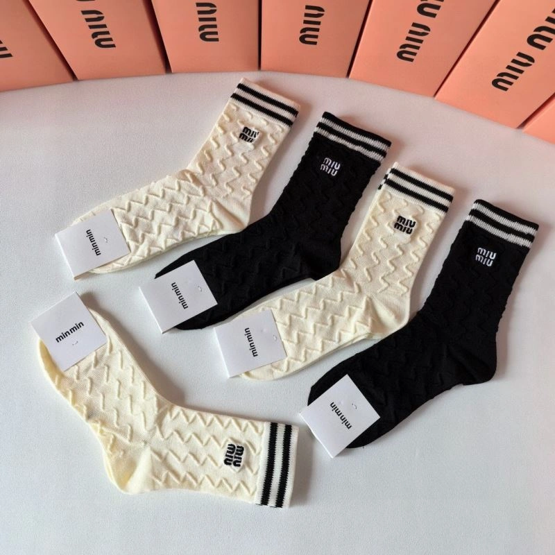 Miu Miu Socks Packable 273495