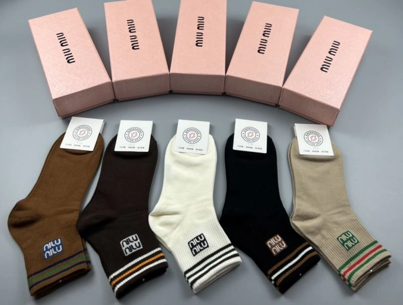 Miu Miu Socks TimelessDesign 274588