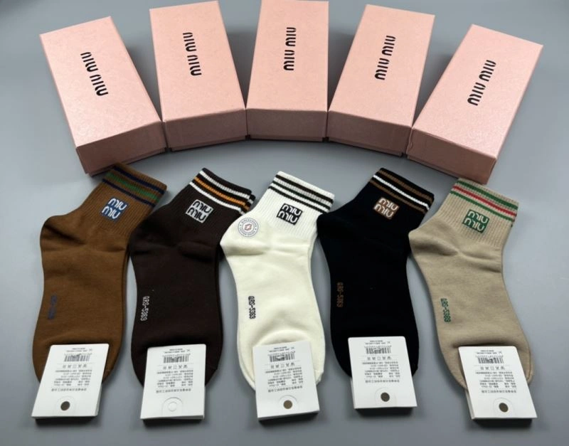 Miu Miu Socks TimelessDesign 274588