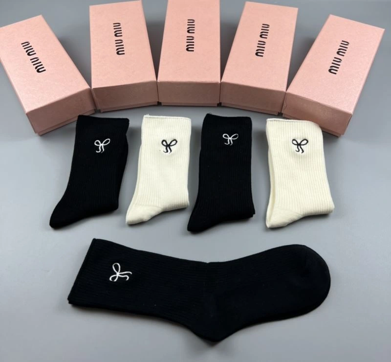Miu Miu Socks Effortless 274594