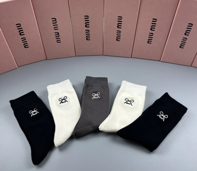 Miu Miu Socks Stylish 274425