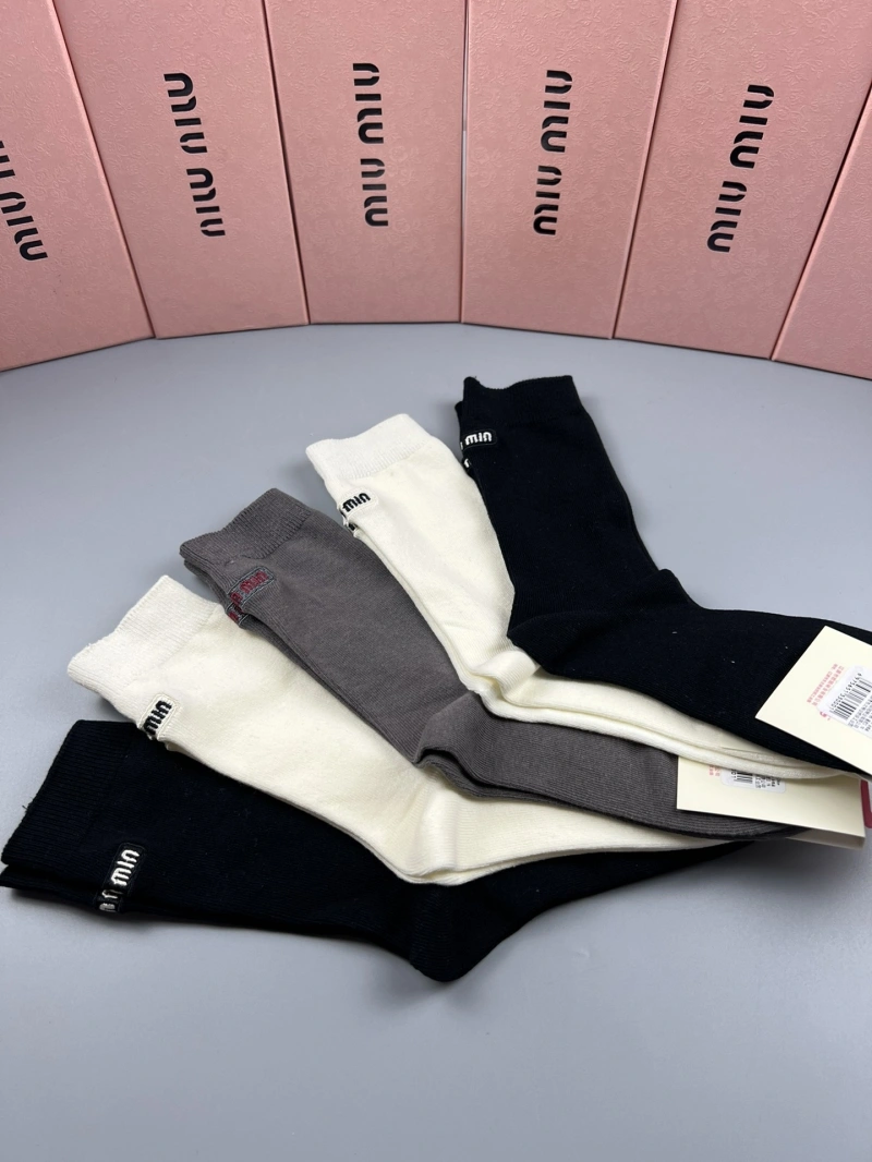 Miu Miu Socks Sleek 274426