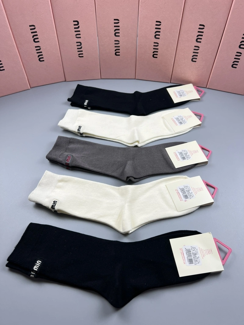 Miu Miu Socks Sleek 274426