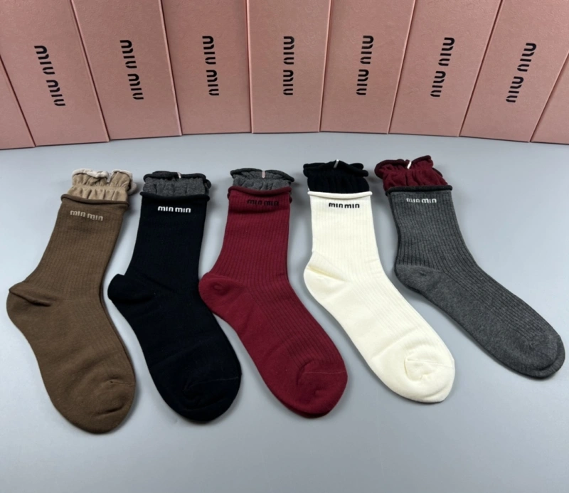 Vibrant Miu Miu Socks 274415