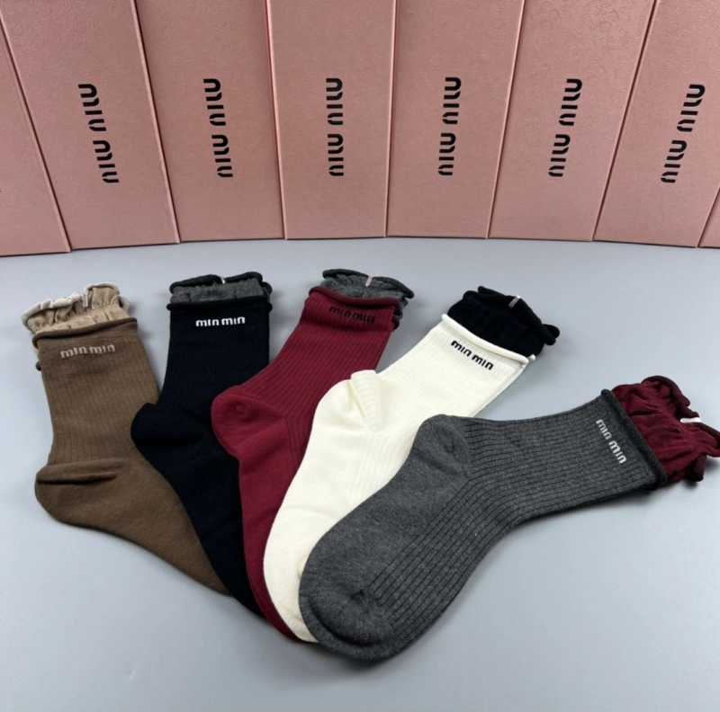 Vibrant Miu Miu Socks 274415