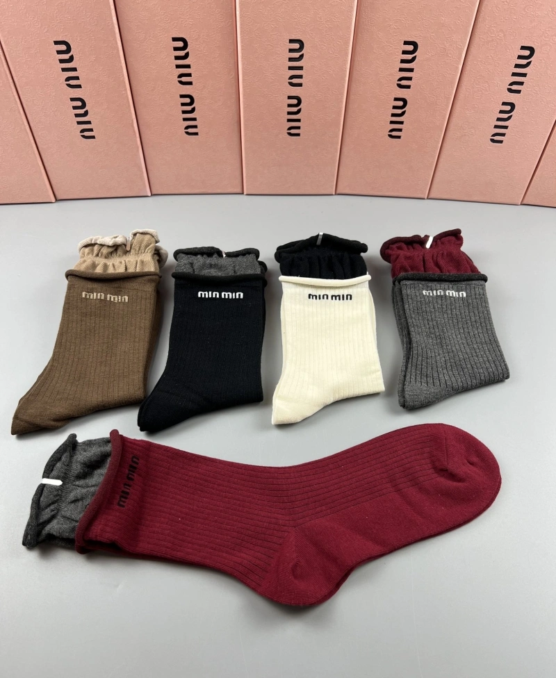 Vibrant Miu Miu Socks 274415