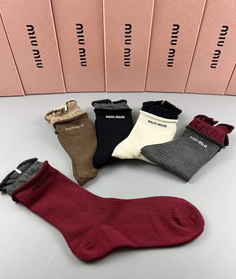 Vibrant Miu Miu Socks 274415