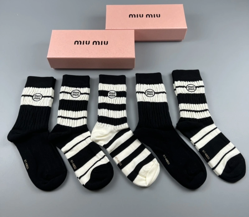 Miu Miu Socks Contemporary 274411