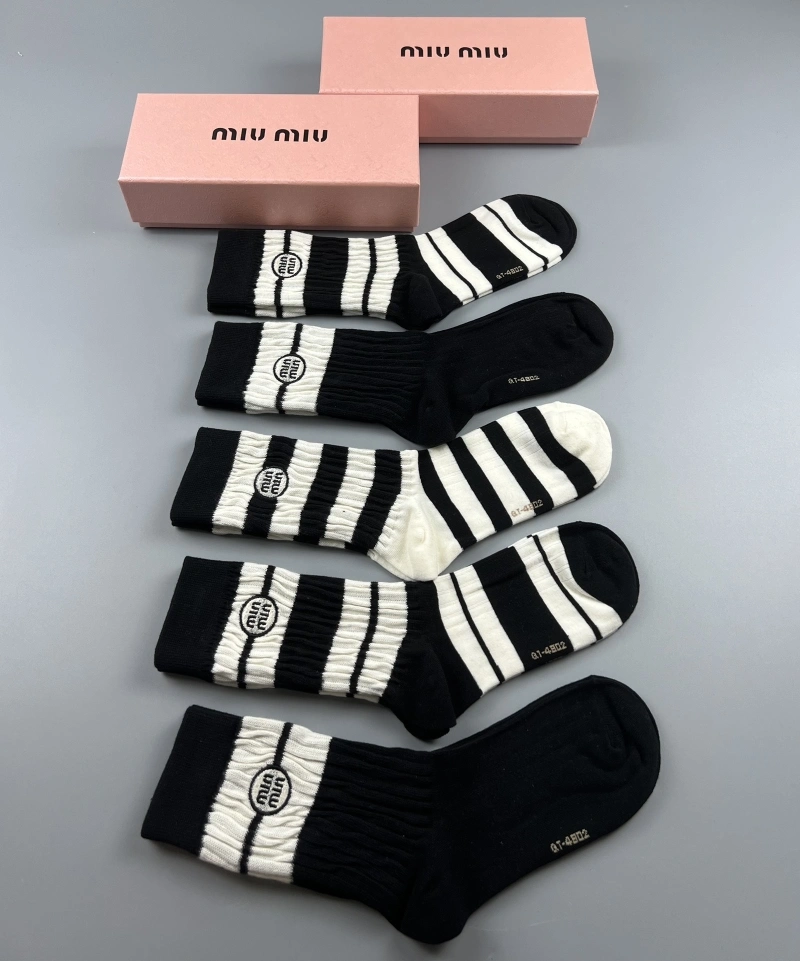 Miu Miu Socks Contemporary 274411