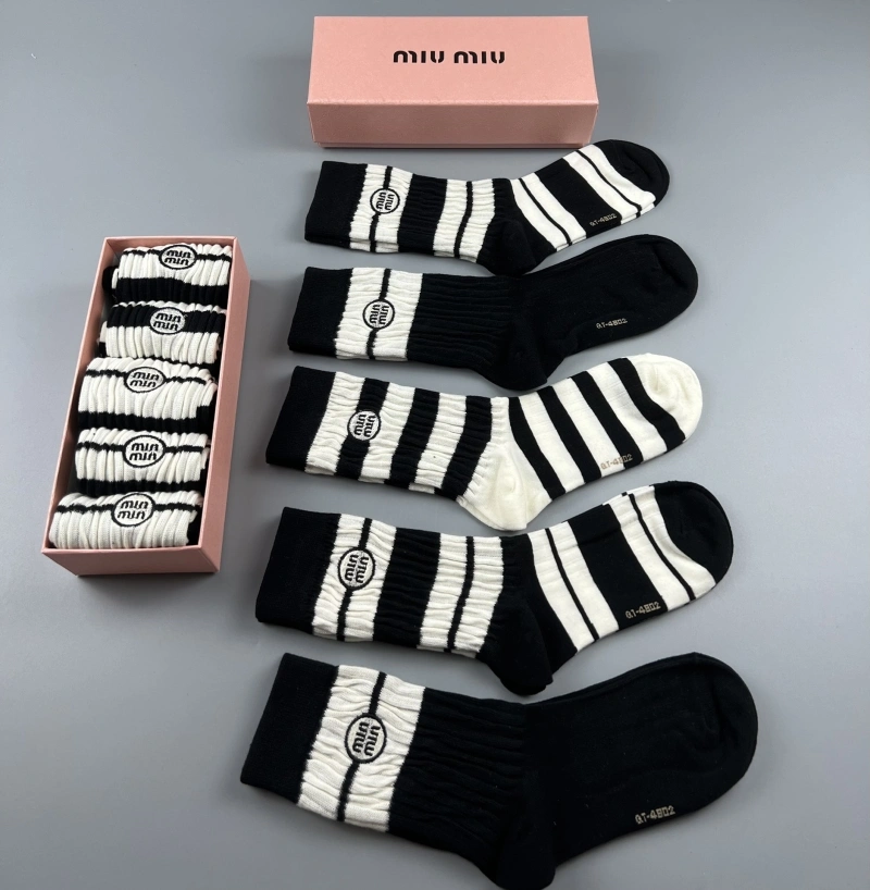 Miu Miu Socks Contemporary 274411