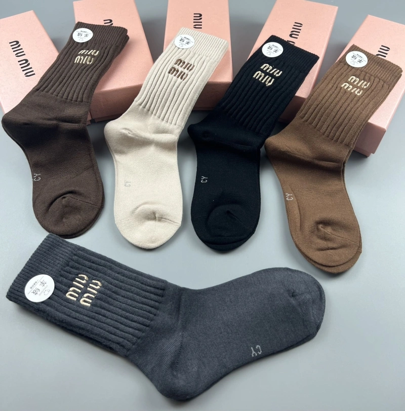 Miu Miu Socks Sleek 274436