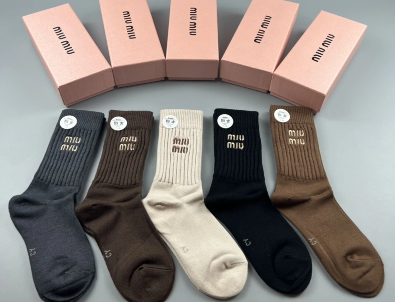 Miu Miu Socks Sleek 274436