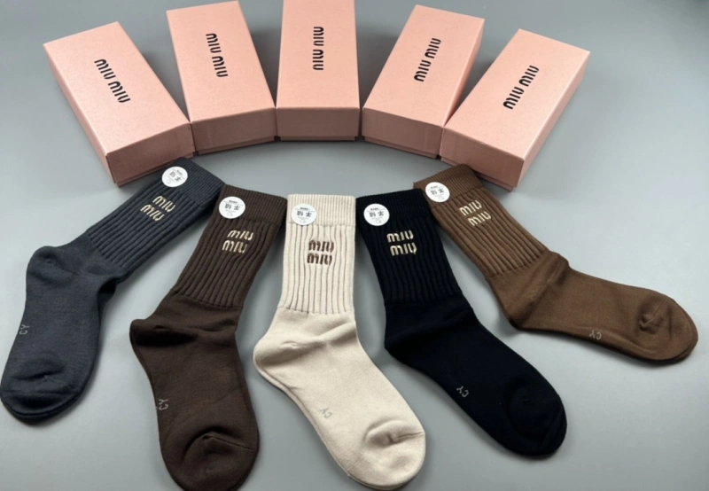Miu Miu Socks Sleek 274436