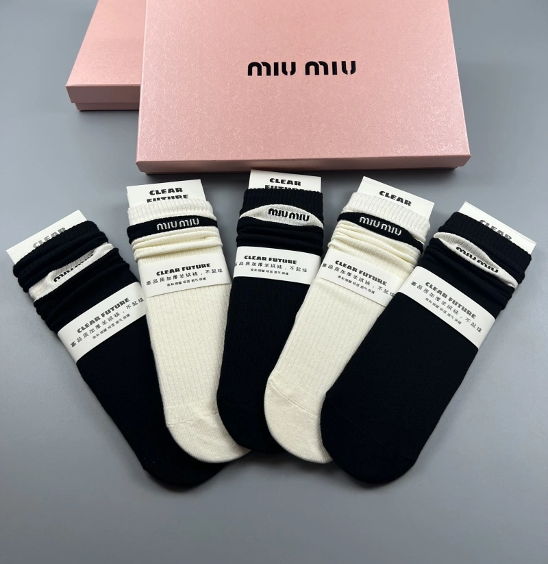UrbanStyle Miu Miu Socks 274412