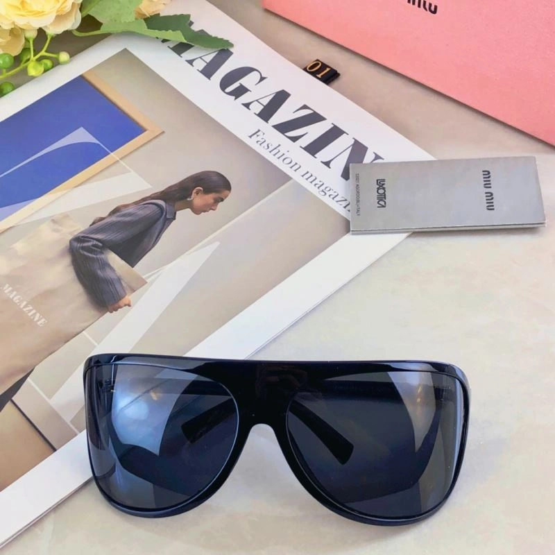 Miu Miu Sunglasses MultiPurpose 281502