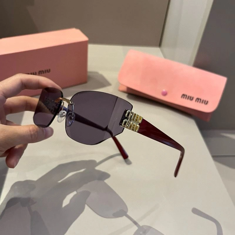Miu Miu Sunglasses Affordable 281487