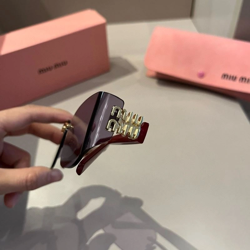 Miu Miu Sunglasses Affordable 281487