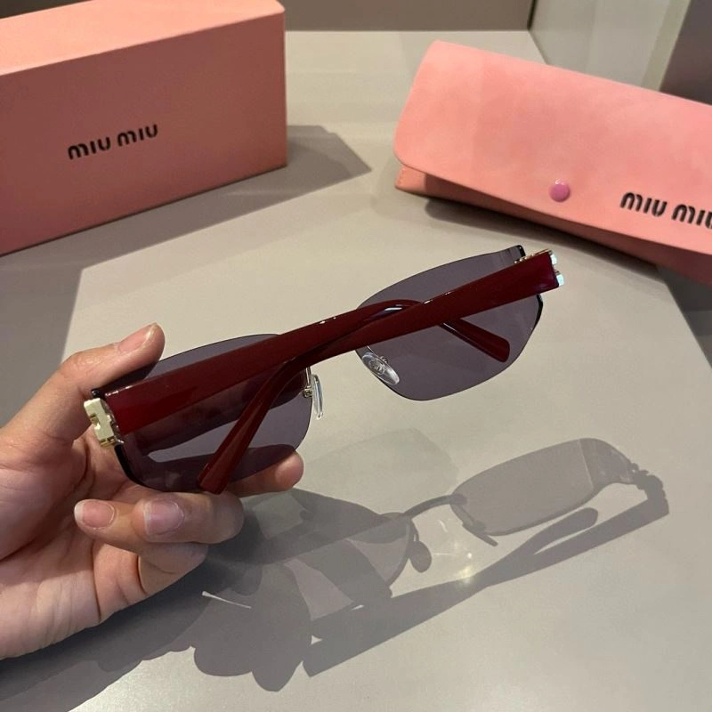 Miu Miu Sunglasses Affordable 281487