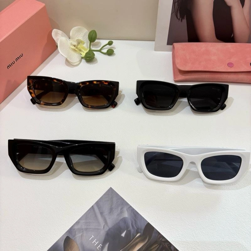 Contemporary Miu Miu Sunglasses 281481