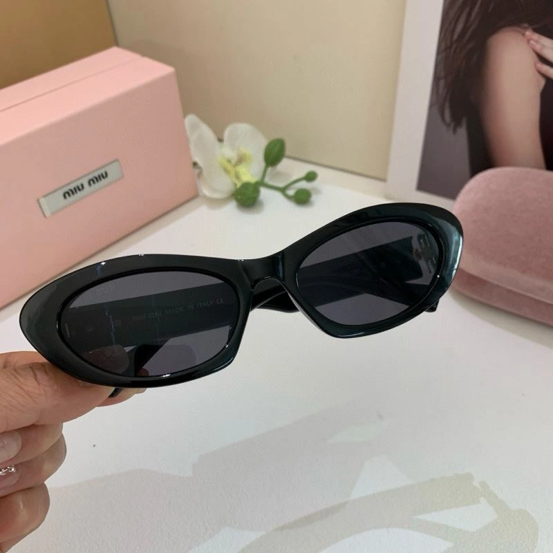 Miu Miu Sunglasses Resilient 281485