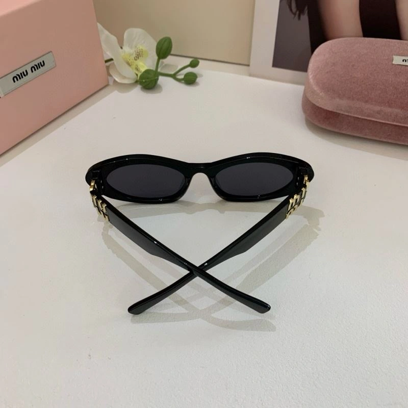 Miu Miu Sunglasses Resilient 281485