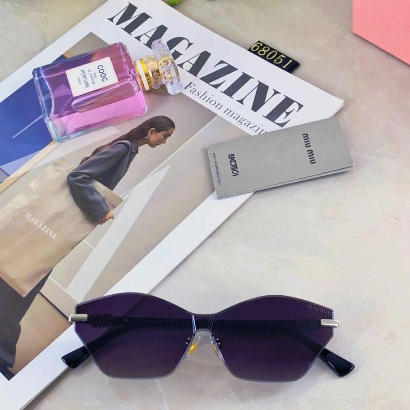 Miu Miu Sunglasses Youthful 281497