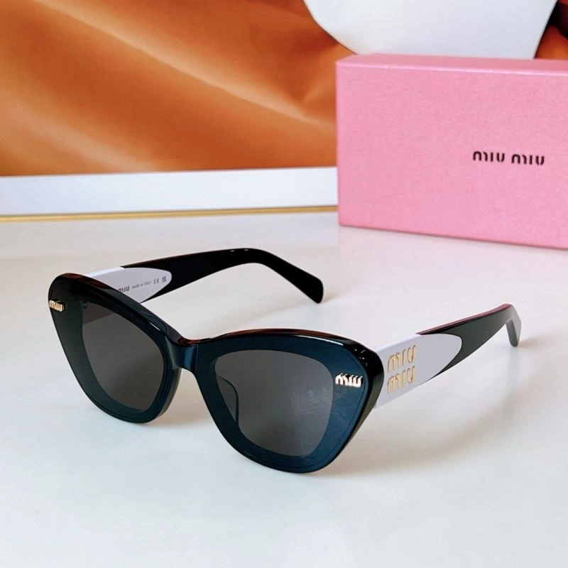 Modern Miu Miu Sunglasses 281504