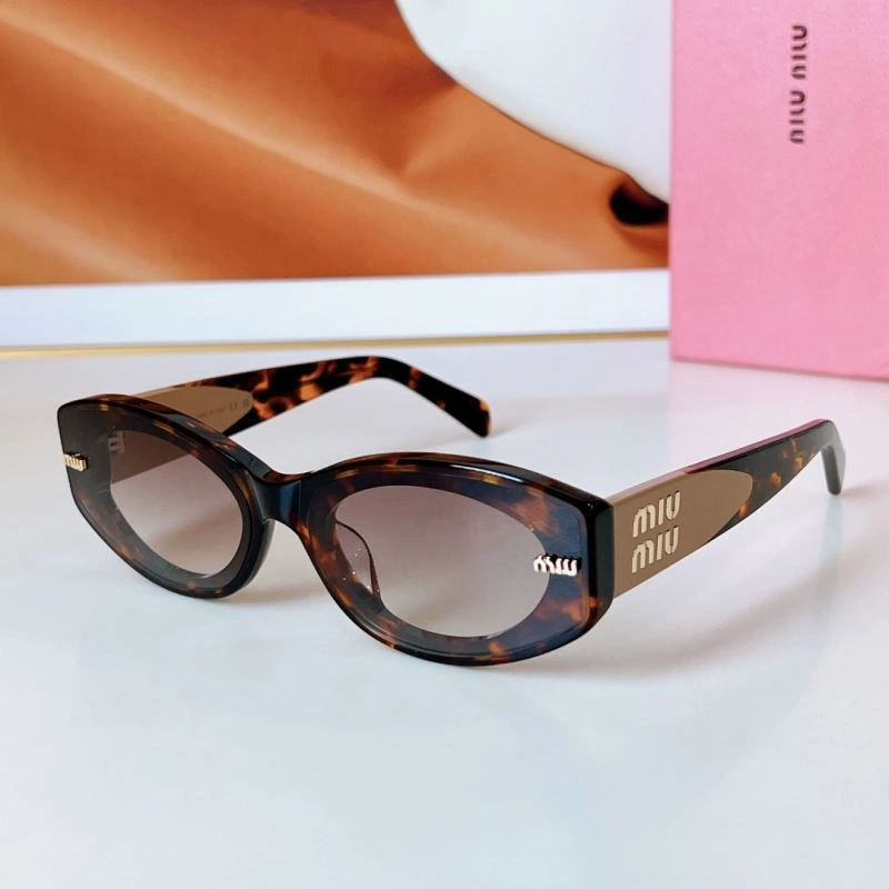 Bold Miu Miu Sunglasses 281478