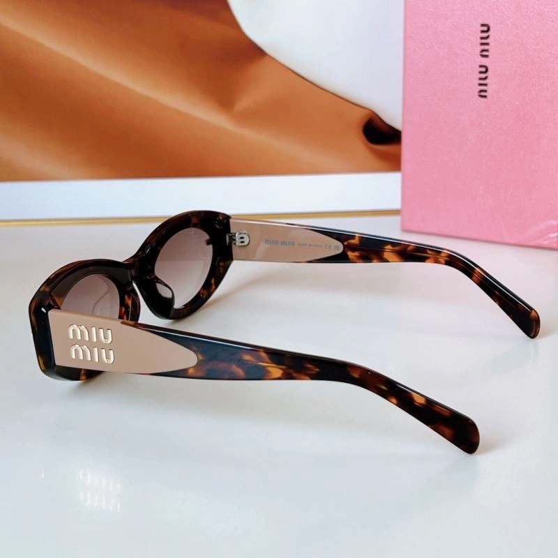 Bold Miu Miu Sunglasses 281478