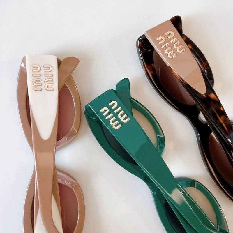 Bold Miu Miu Sunglasses 281478