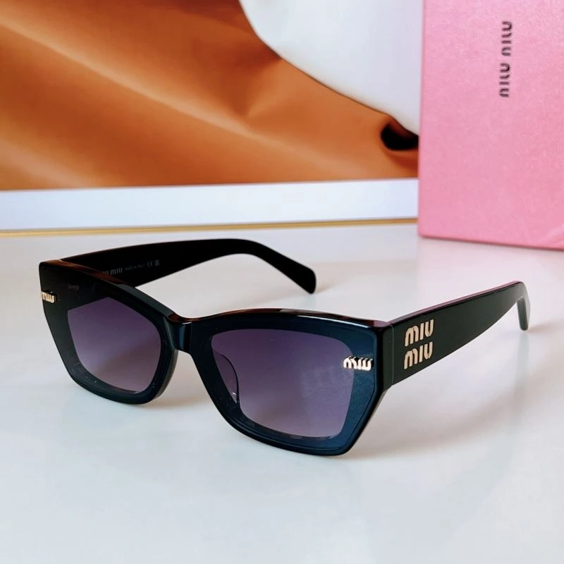 Miu Miu Sunglasses Modern 281505