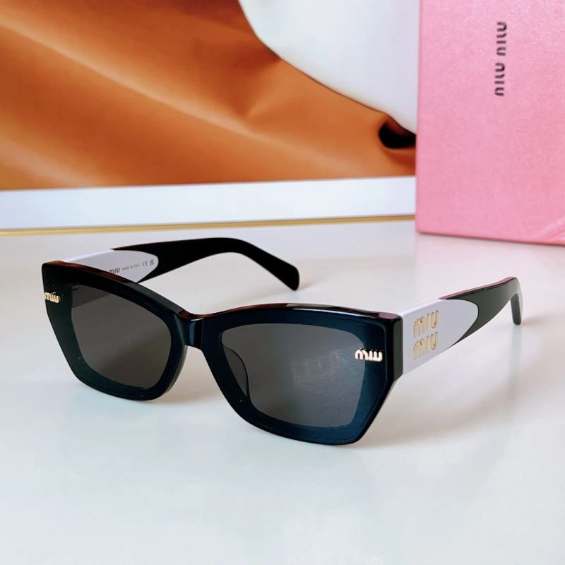 Miu Miu Sunglasses Modern 281505