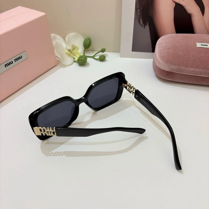 Miu Miu Sunglasses Packable 281488
