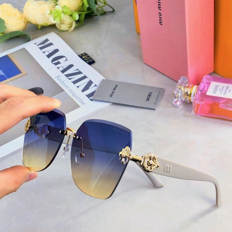 Miu Miu Sunglasses WaterResistant 281479