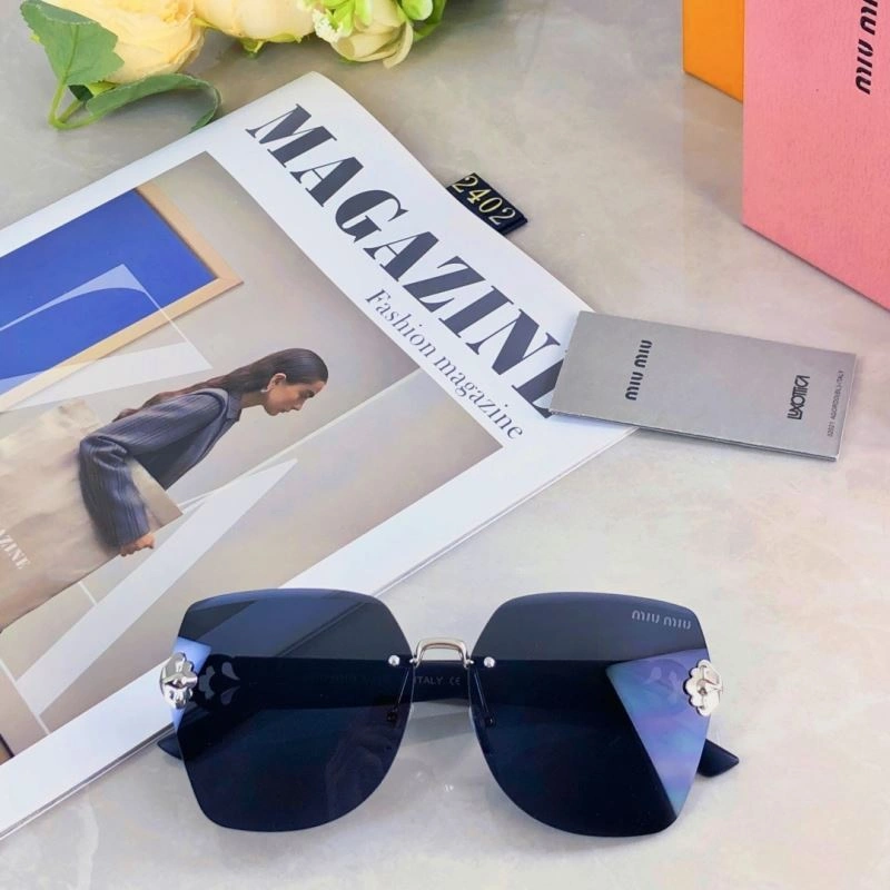 Miu Miu Sunglasses WaterResistant 281479