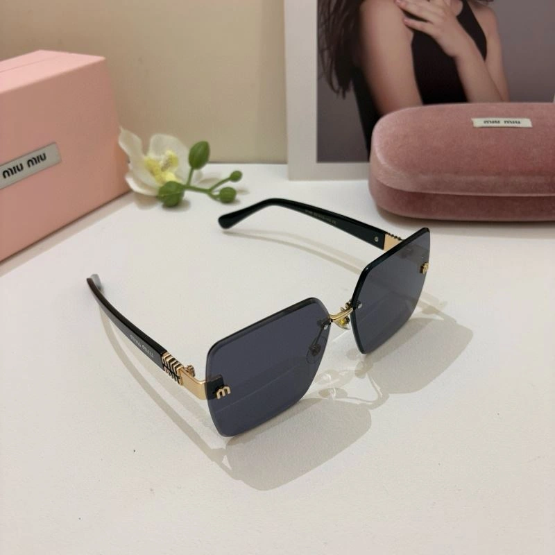 Miu Miu Sunglasses Breathable 281475