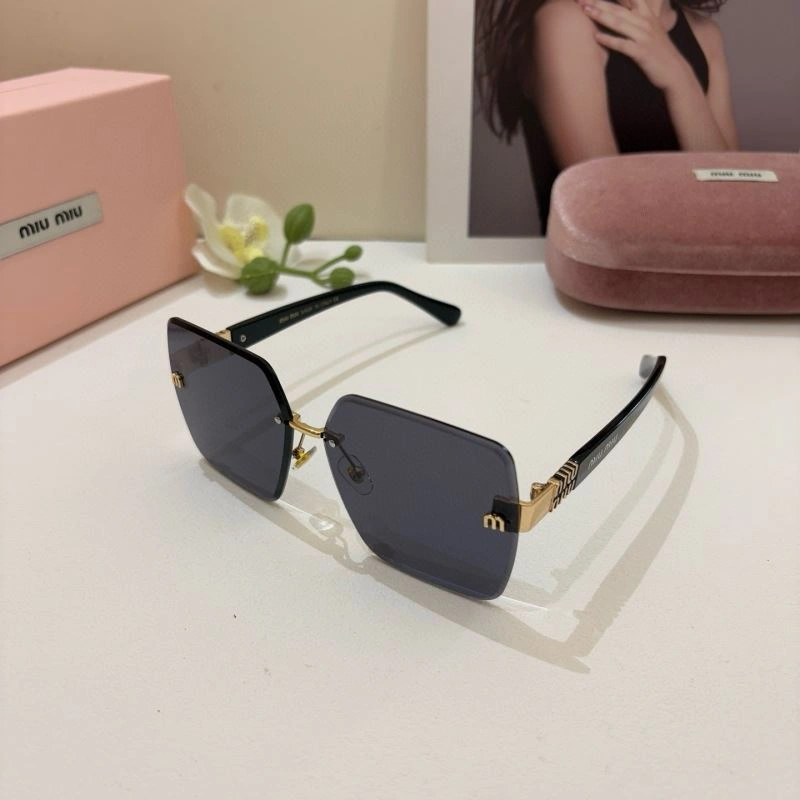 Miu Miu Sunglasses Breathable 281475