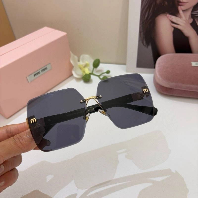 Miu Miu Sunglasses Breathable 281475