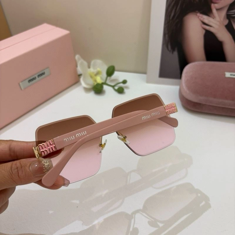 Miu Miu Sunglasses HighPerformance 281473