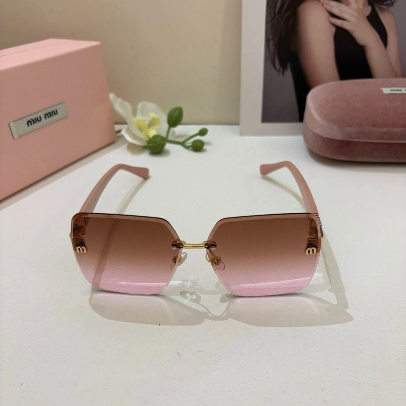 Miu Miu Sunglasses HighPerformance 281473