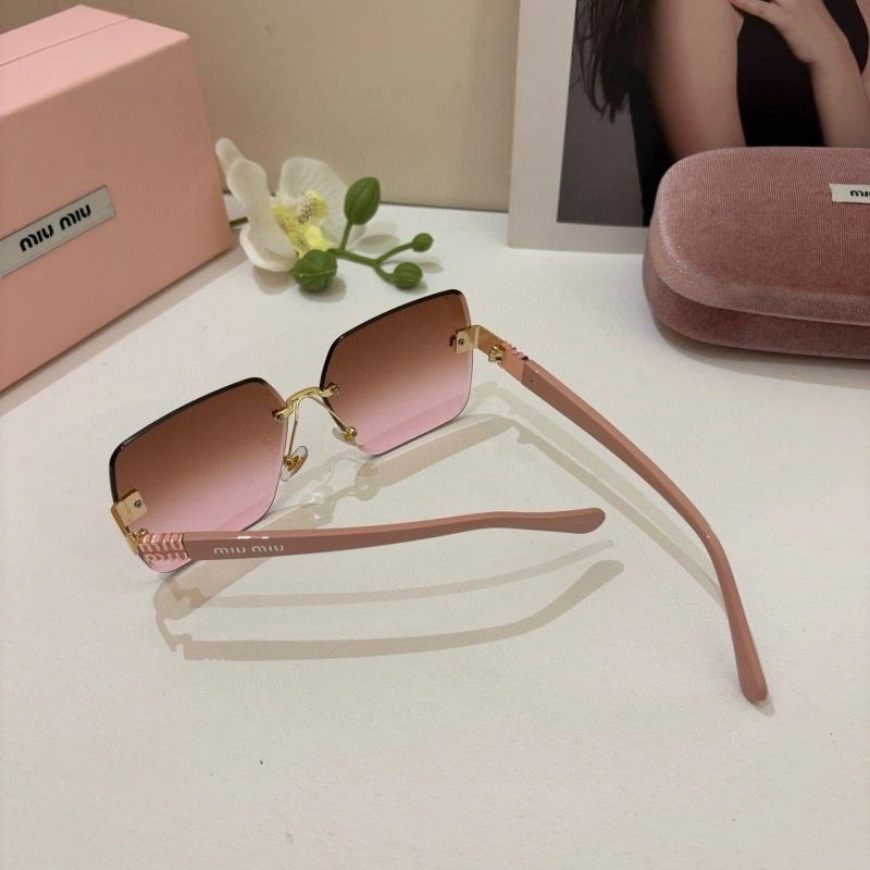 Miu Miu Sunglasses HighPerformance 281473
