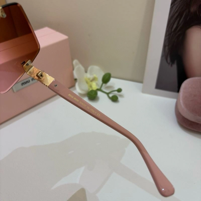 Miu Miu Sunglasses HighPerformance 281473