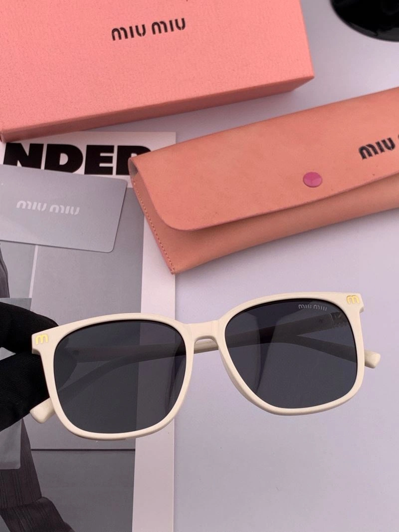 Miu Miu Sunglasses Youthful 281470