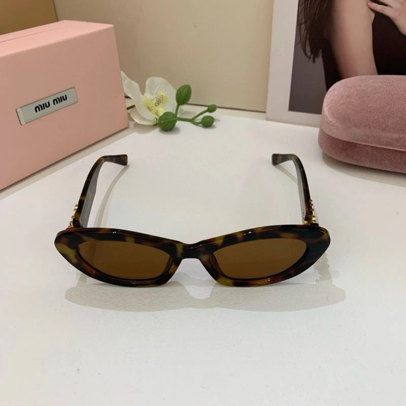 HighPerformance Miu Miu Sunglasses 281468