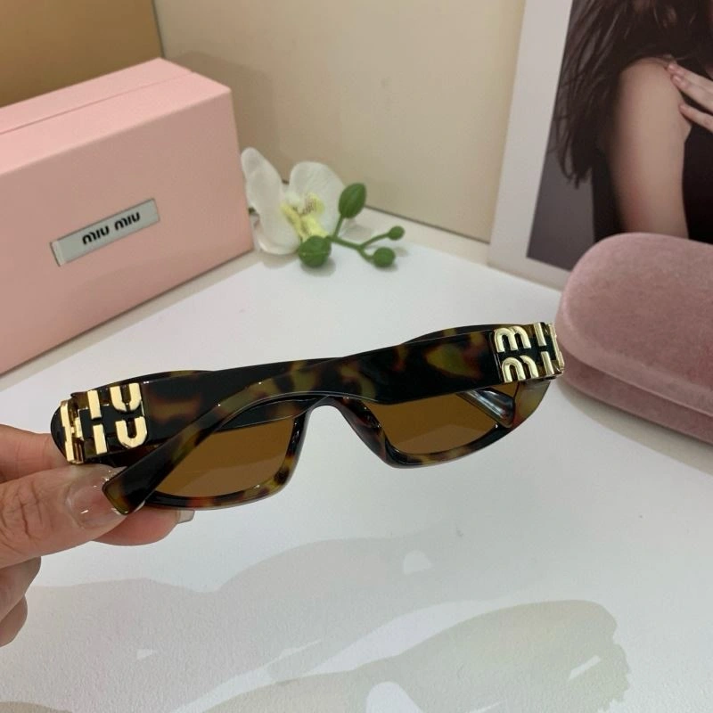HighPerformance Miu Miu Sunglasses 281468
